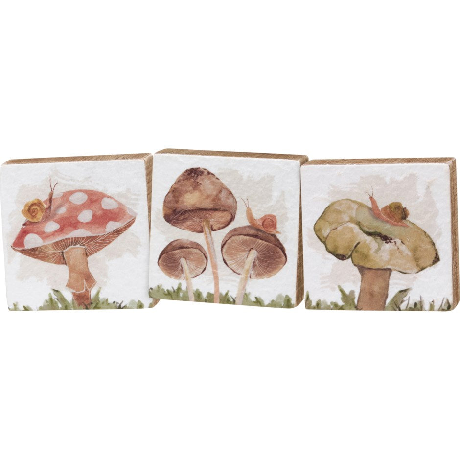 wood block-mushrooms